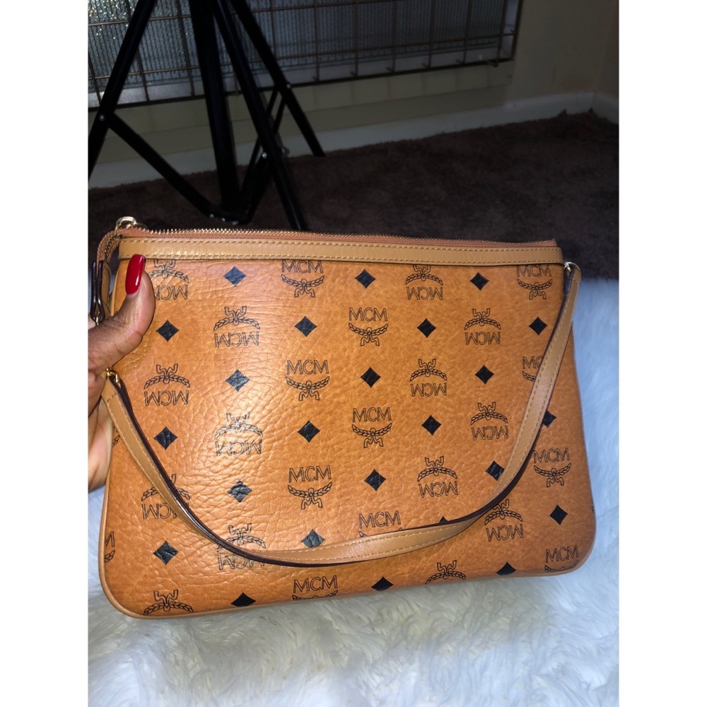 mcm pouch